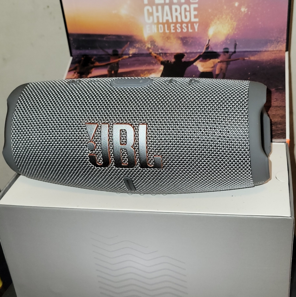JBL Bluetooth Charge5